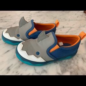 Cute shark shoes- toddler size 8